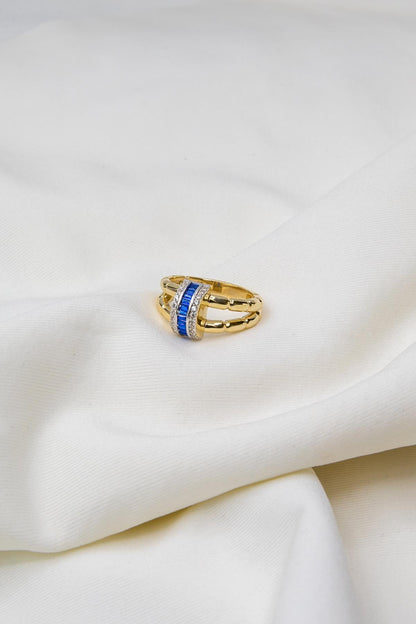 14K Solid Gold Ring with Baguette Stone